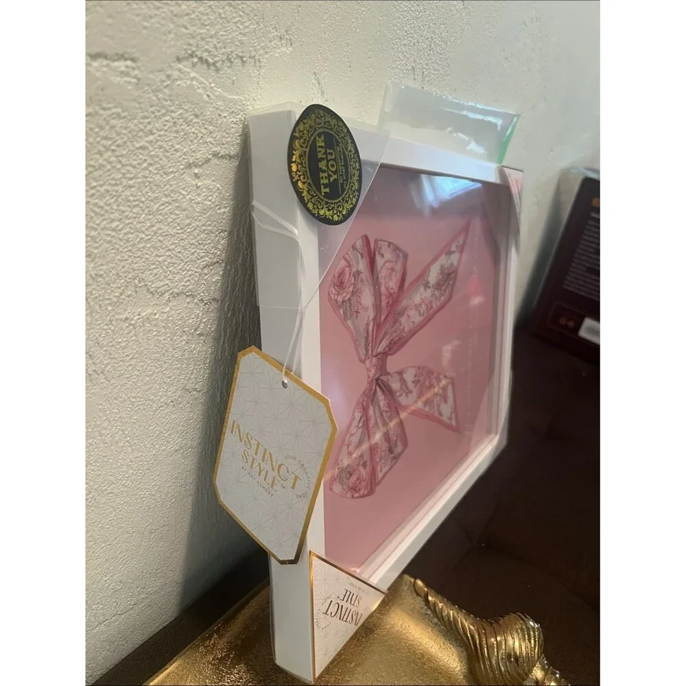 #2237**”12x15” Pink Bow Framed Wall Art